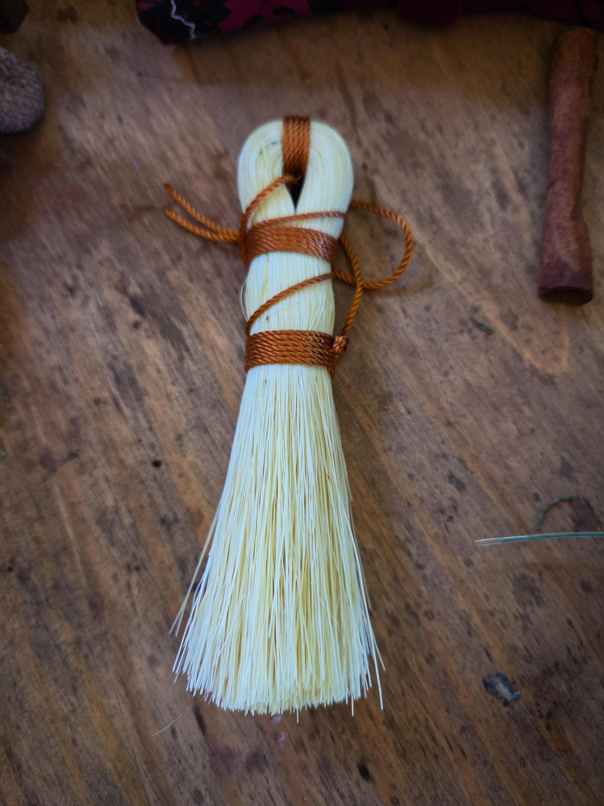 Mushroom brush, tampico fiber veggie brush